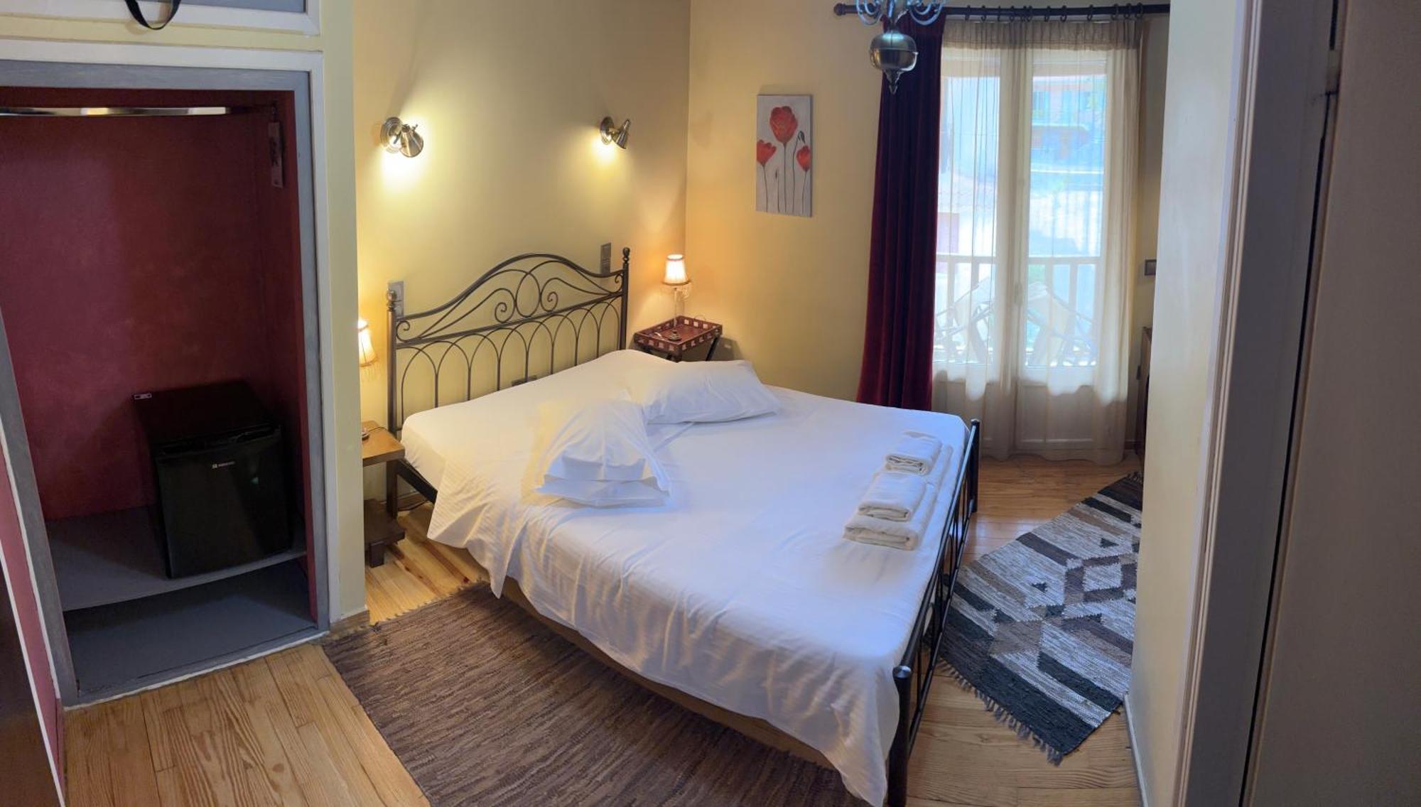 Guesthouse Sinoi Вітіна Екстер'єр фото