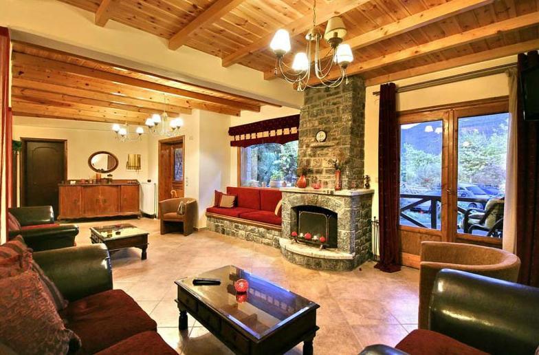 Guesthouse Sinoi Вітіна Екстер'єр фото