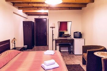 Guesthouse Sinoi Вітіна Екстер'єр фото